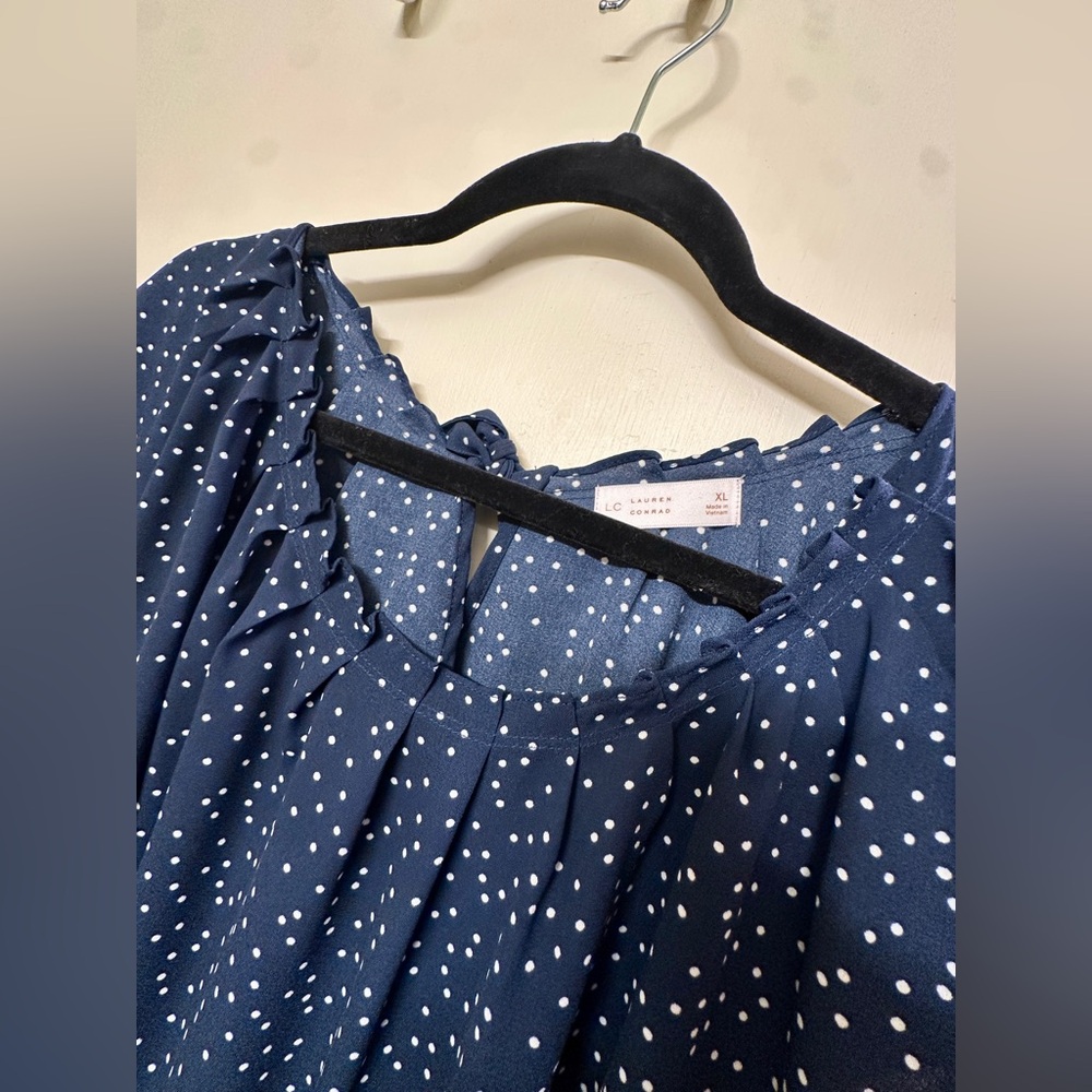 LC Lauren Conrad Blue Polka Dot Flutter Sleeve Blouse - Size XL